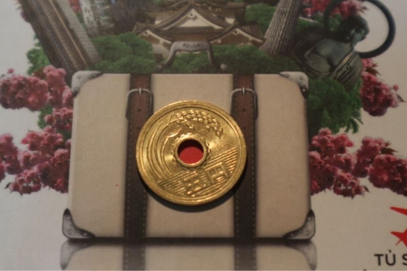 đồng 5 yên mang tính cân bằng